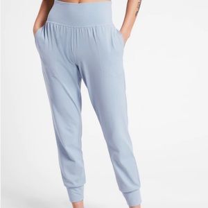 Athleta Salutation Jogger Blue Star Color Size Medium Regular Full Length